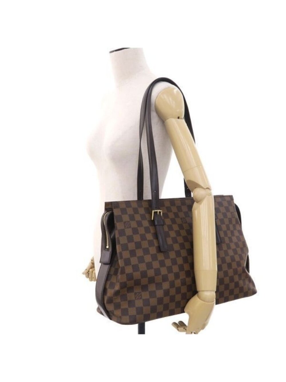 Louis Vuitton Damier Chelsea Messenger - Picture 9 of 9